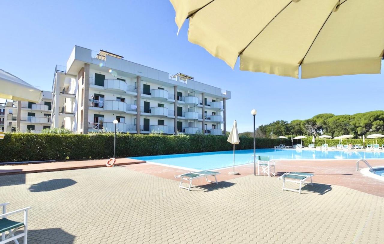 Isa-Apartments 4 Beds In Residence With Swimming-Pool In San Vincenzo, Just 600 Meters From The Sea Екстериор снимка